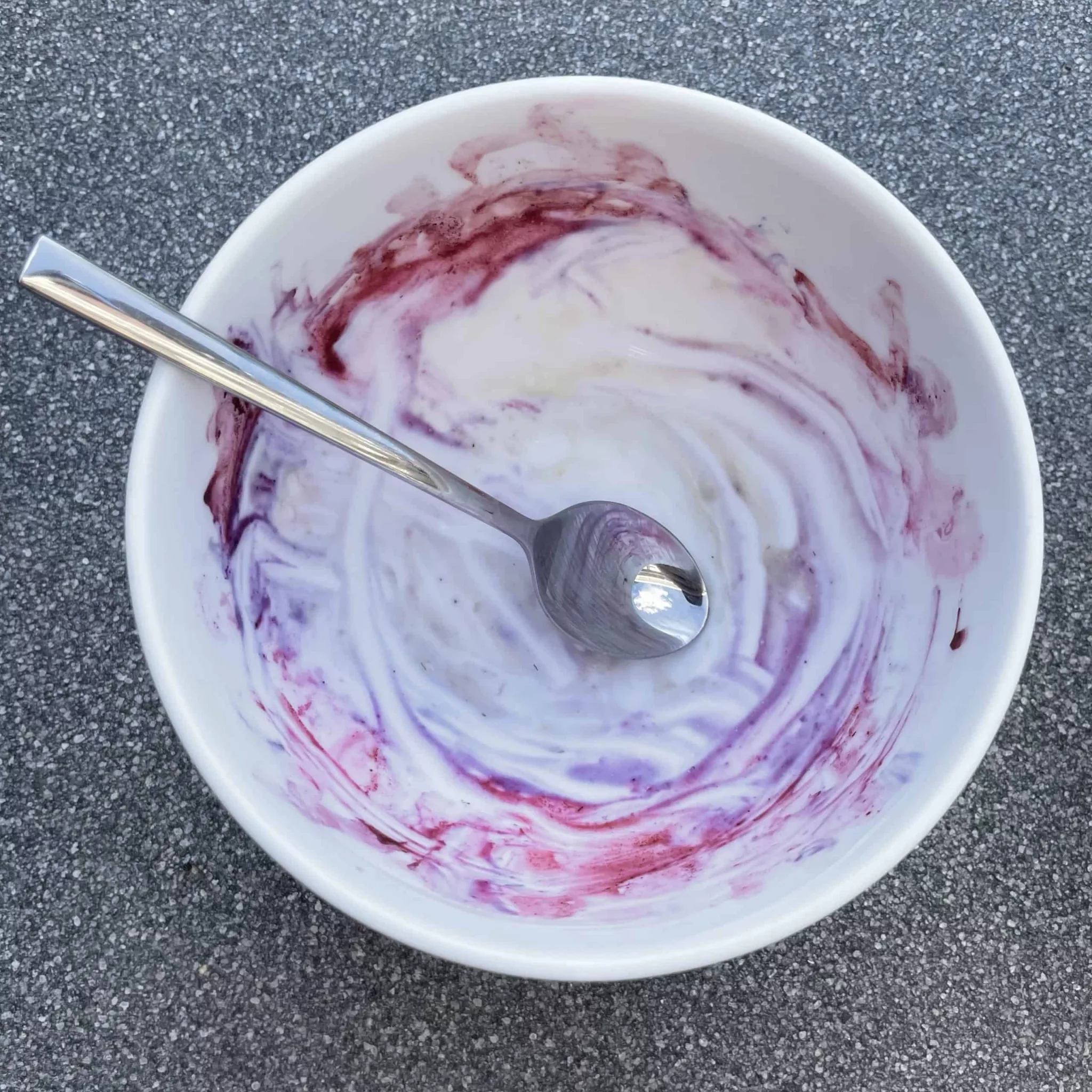 Milchreis mit Früchten