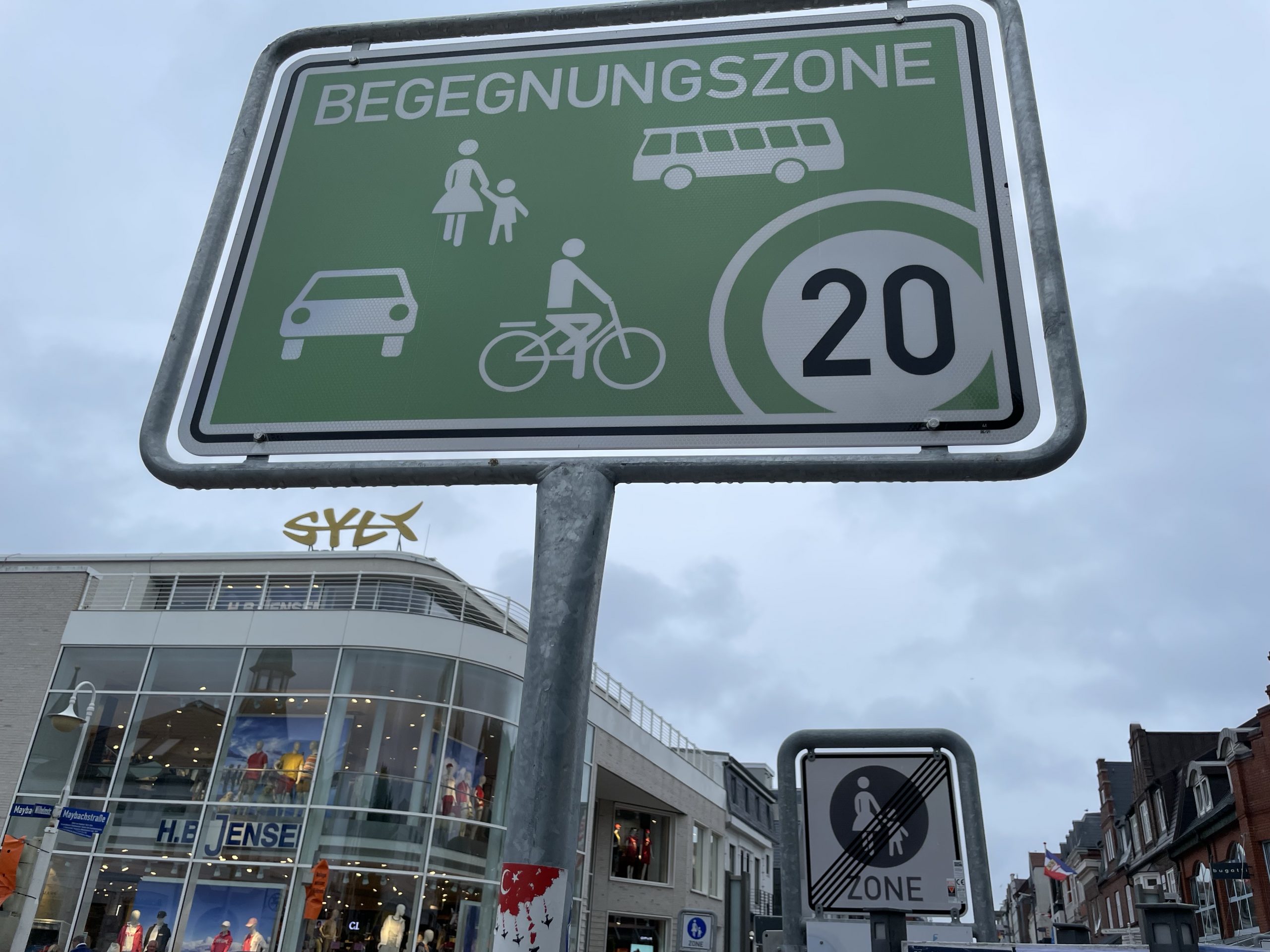 Begegnungszonenschild in Westerland