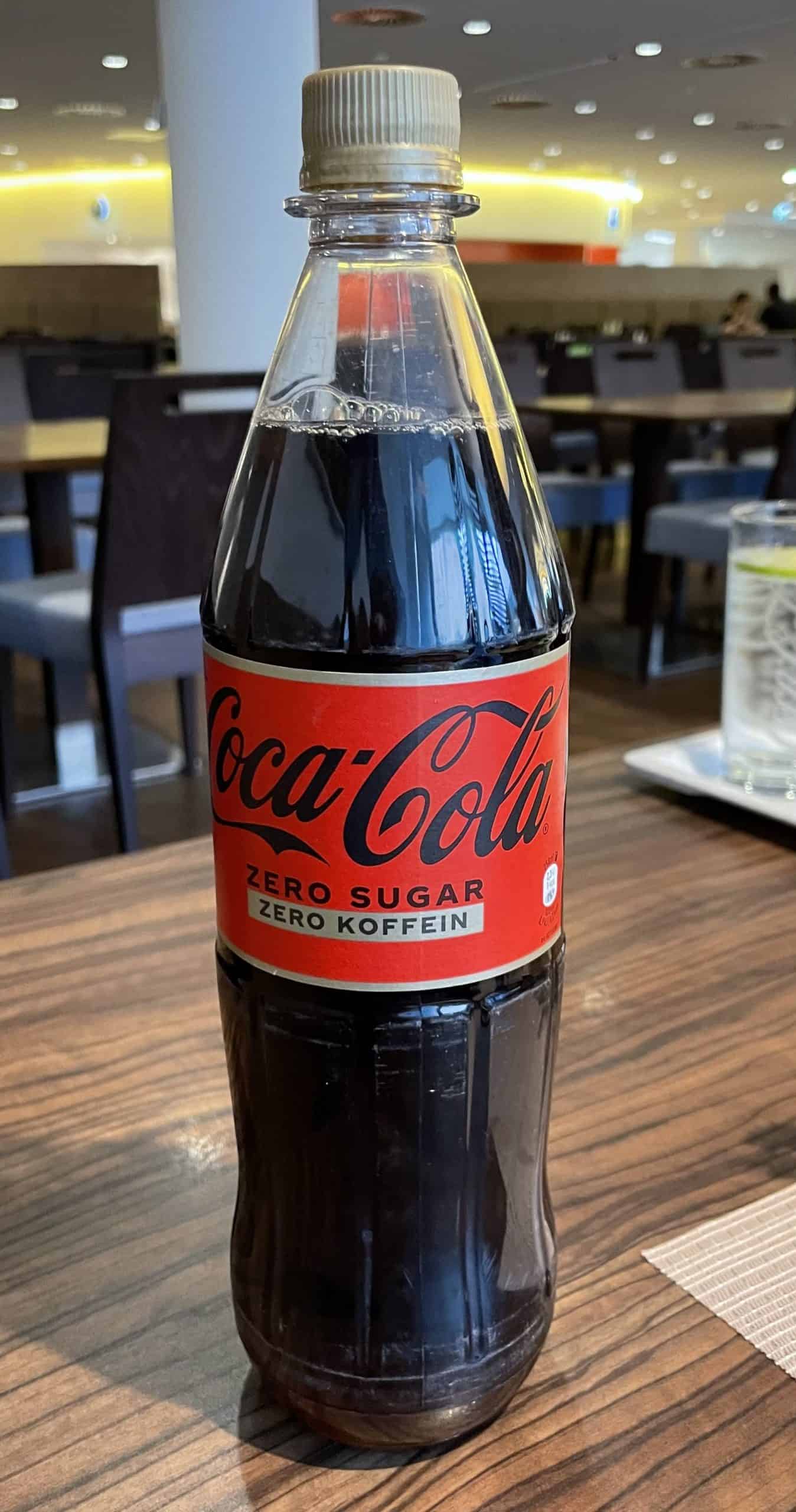 Cola Zero Coke and Sugar