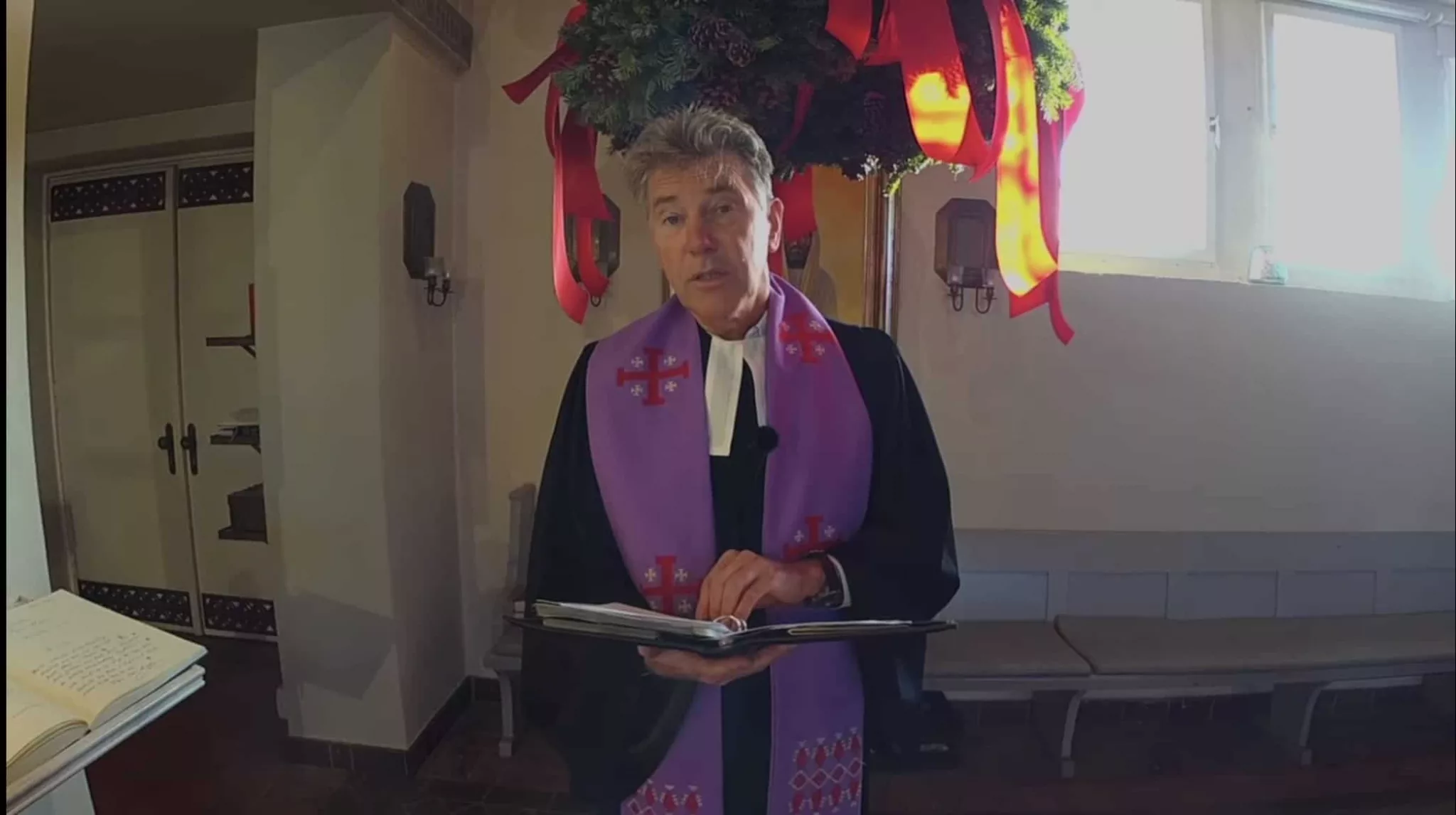 Pastor Rainer Chinnow bei der Videondacht zum vierten Advent