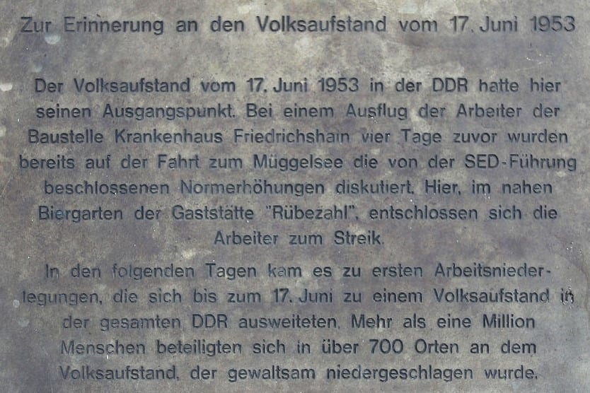 Gedanktabel an den 17.06.1953 Müggelheimer Damm 143 in Berlin-Köpenick
