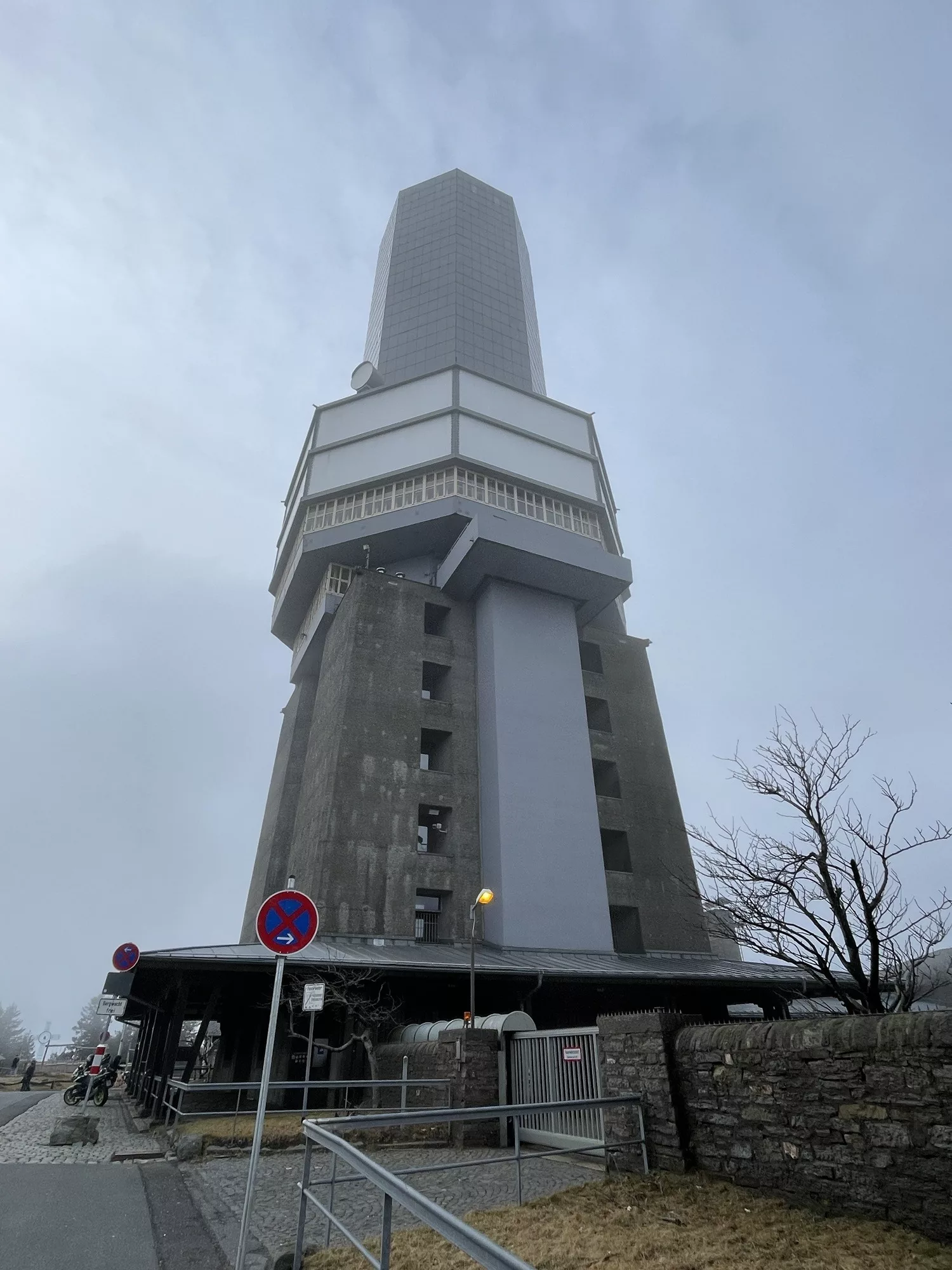 Der Turm auf dem Feldberg