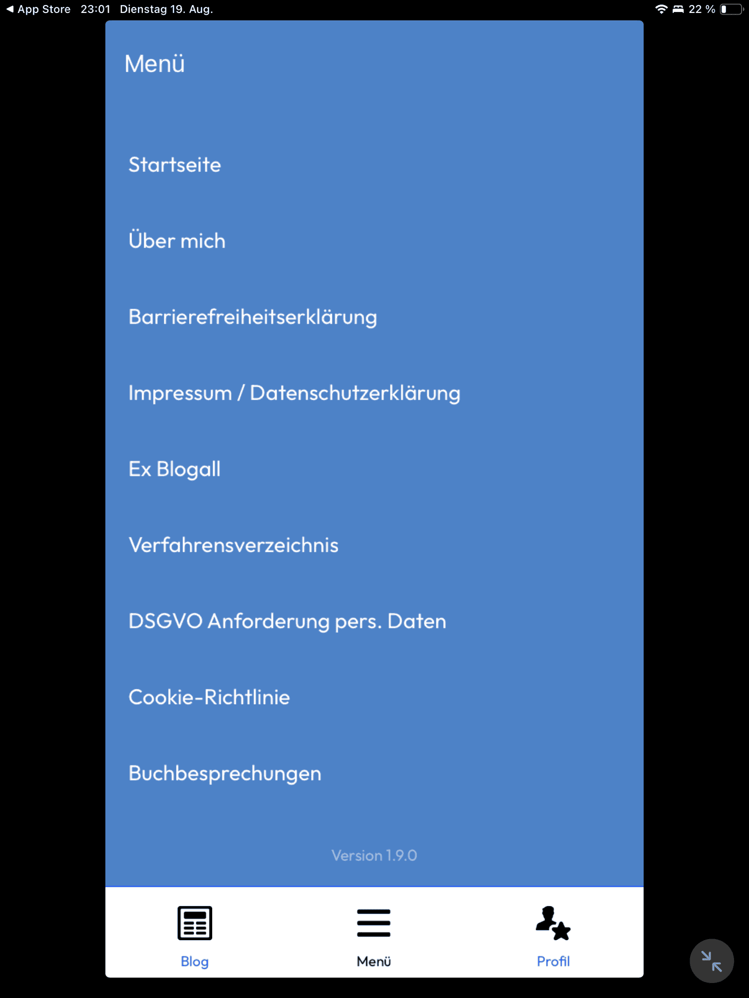 Screen der Blog App mit Menü auf blauen Grund und neuer Versionsnummer.