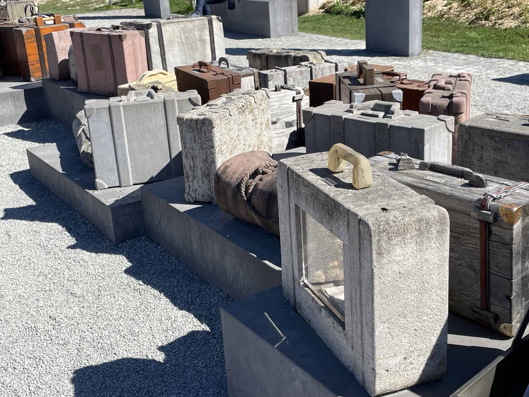 Blick weit von der Seir pber das Kofferfeld.