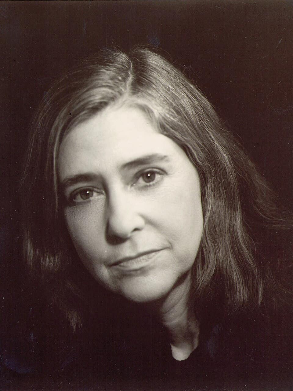 Schwarz-Weiß-Portrait von Margaret Hamilton von 1995.